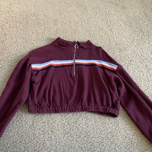 Women’s crop top sweater